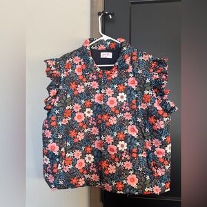Floral printed vest with ruffles on the shoulders, size 2XL, Jess Lea brand
